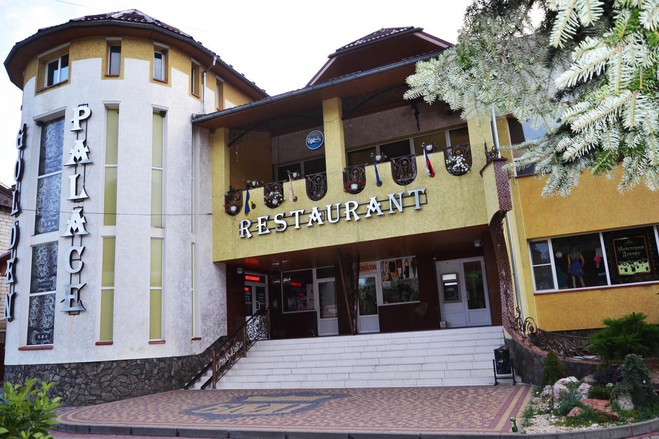 Golden Palace Dubove Bagian luar foto